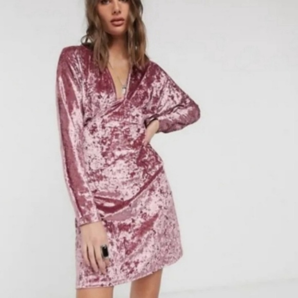 ASOS Velvet Pink Dress Size 8 Brand New with tags - Picture 1 of 3